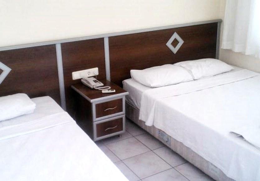 בלדיבי Gonul Palace Hotel מראה חיצוני תמונה